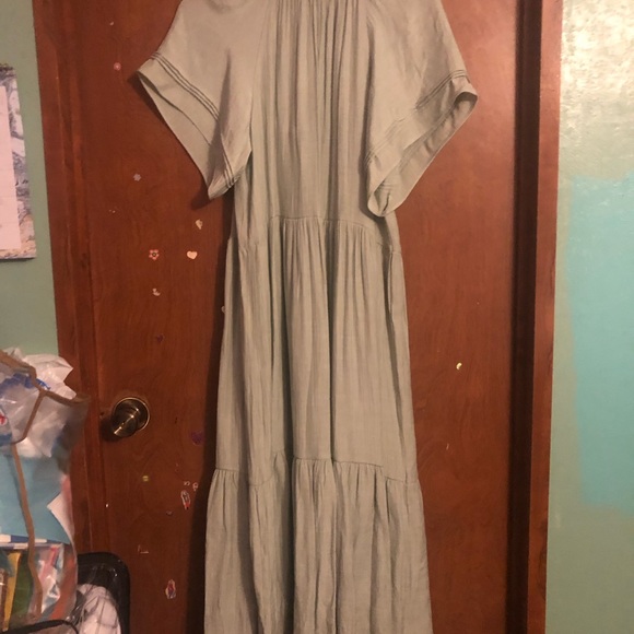 NWT Wonderly Short Sleeve MIDI Dress W/ Slip (Dewy Moss) Beautiful Dress New - Picture 5 of 7